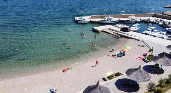 Tkon beach