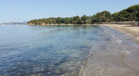 Leoube beach