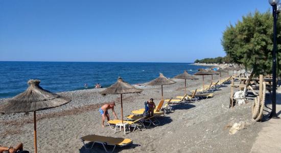 Tavronitis Beach