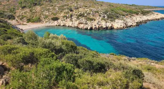Kaminaki Beach
