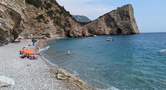 Vezirova Beach