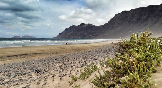 Die besten 6 Strände zum Surfen auf den Kanarischen Inseln
