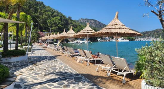 Yacht Classic Beach