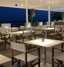 ROOF FIANI Restaurant Pool Bar