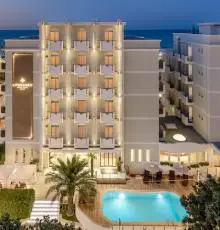Suite Hotel Litoraneo