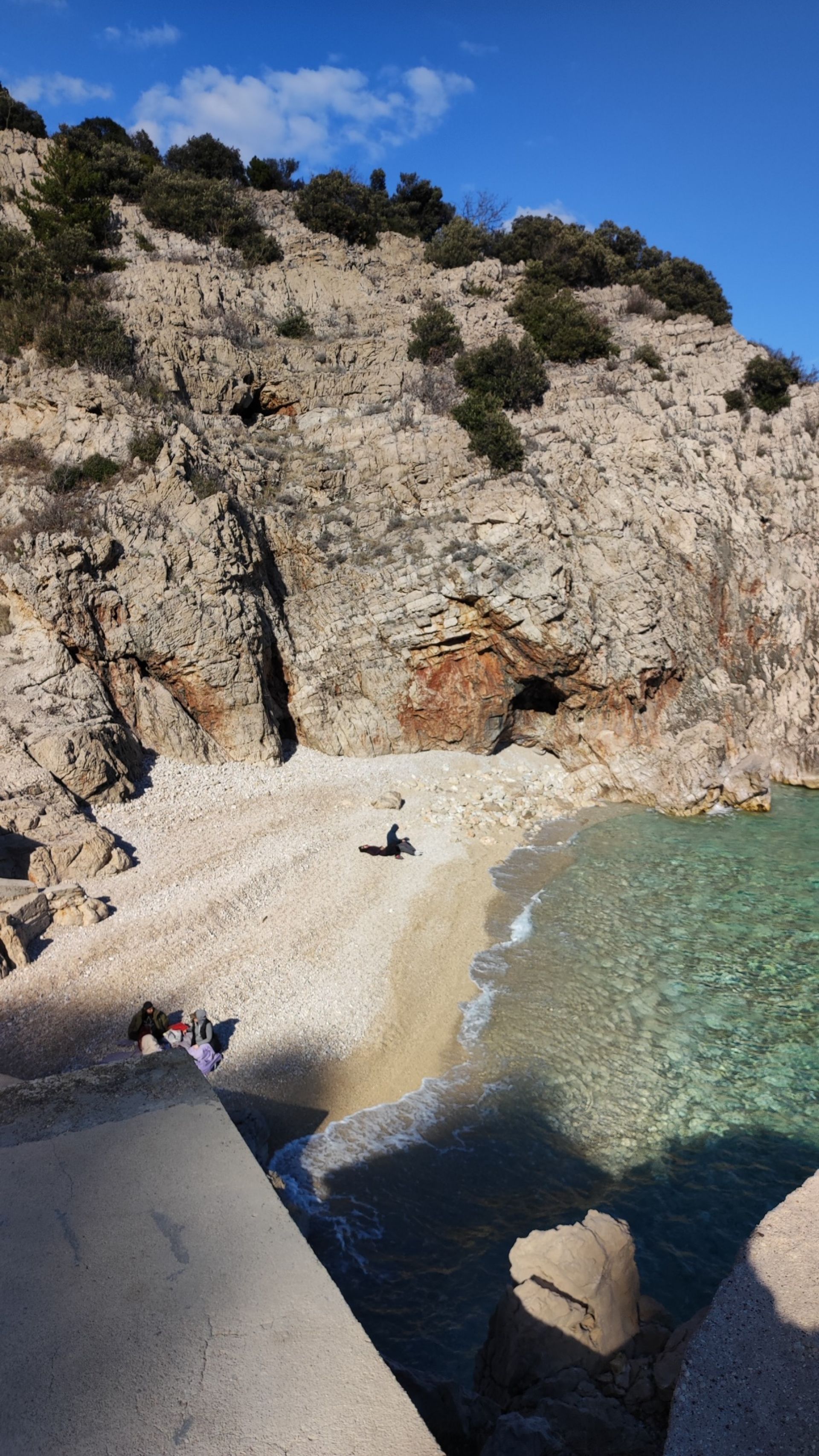 Foto von Klancac beach annehmlichkeitenbereich