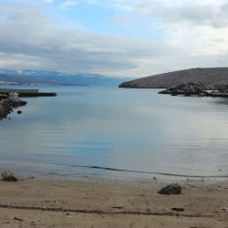 Foto von Rudine beach mit eine winzige bucht