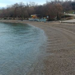 Foto von Kijac beach mit türkisfarbenes wasser Oberfläche