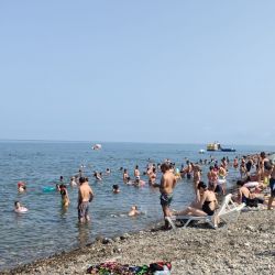 Foto von Batumi beach und die siedlung