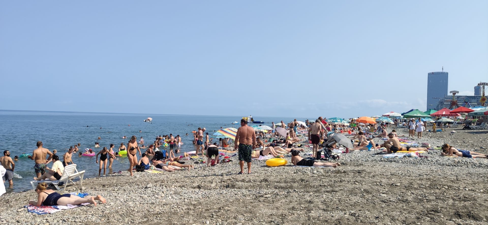 Foto von Batumi beach mit lange, gerade küste