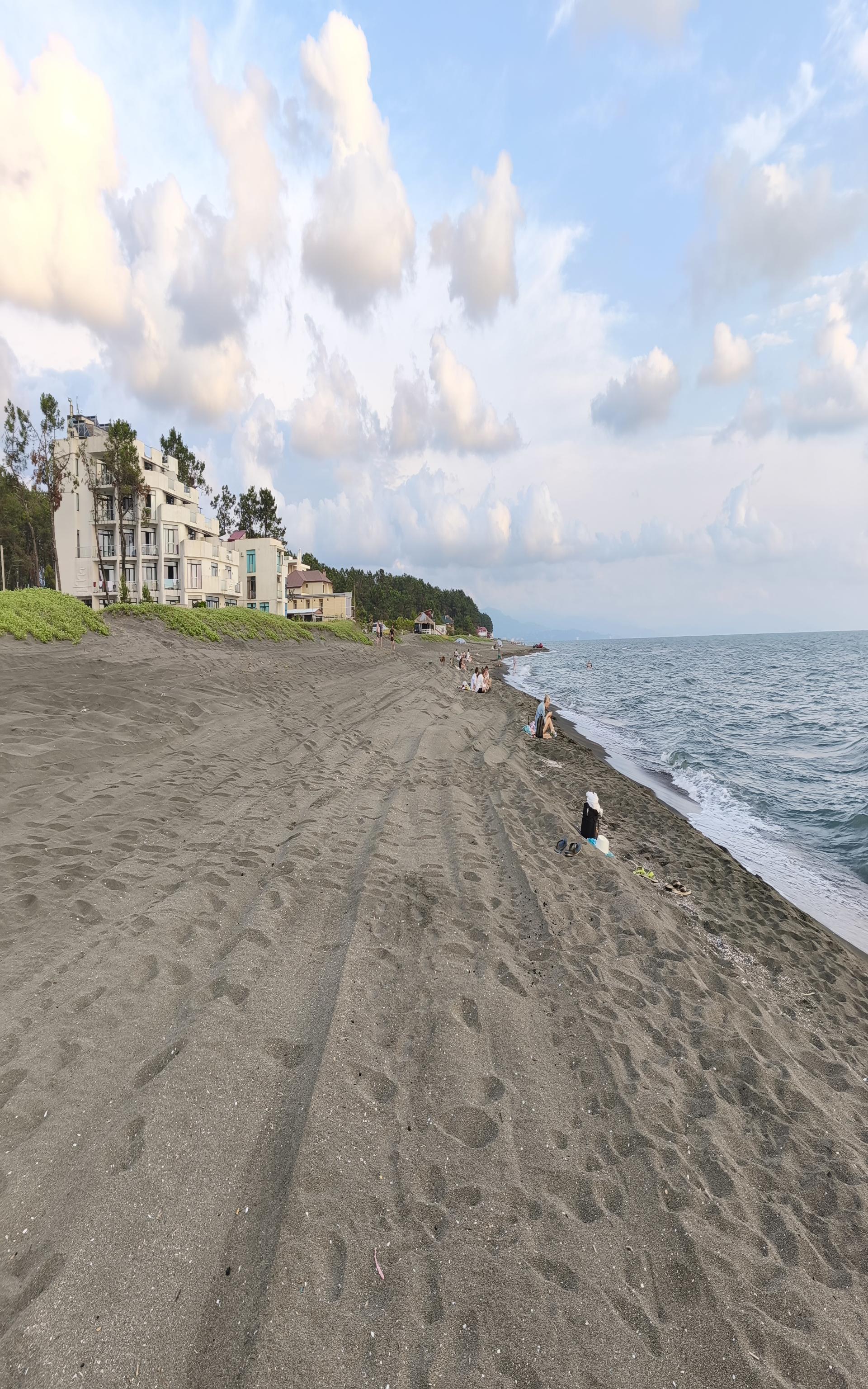 Foto von Shekvetili beach mit schmutzig Sauberkeitsgrad