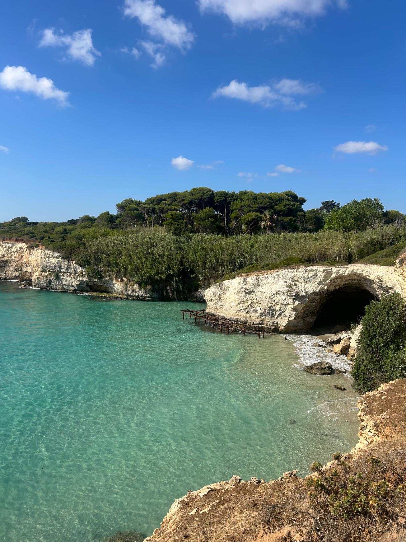 Foto von Spiaggia di Mulino D'Acqua - empfohlen für Familienreisende mit Kindern