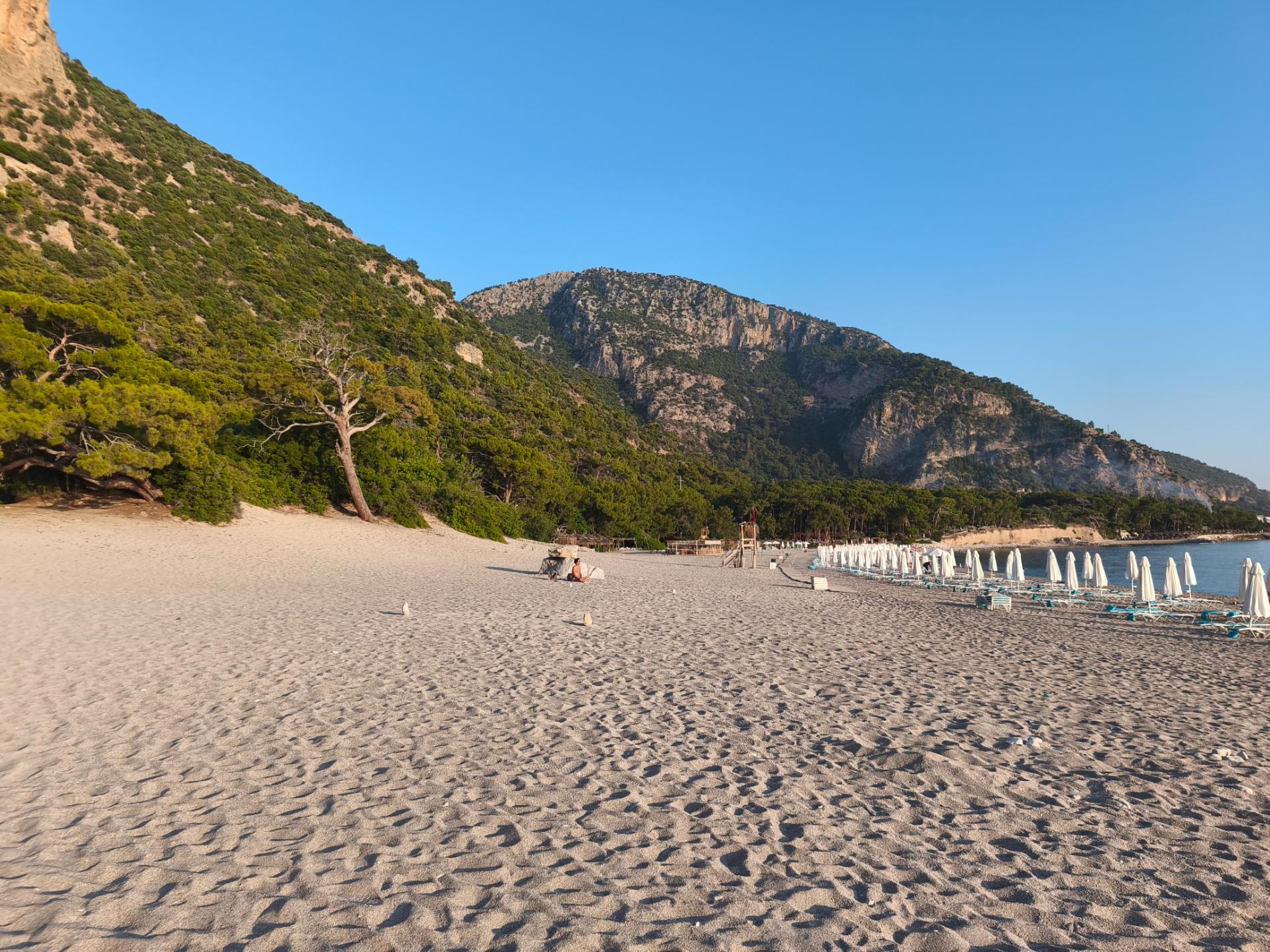 Foto von Kidrak Strand - beliebter Ort unter Entspannungskennern