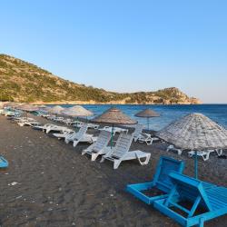 Foto von Ovabuku beach mit lange bucht
