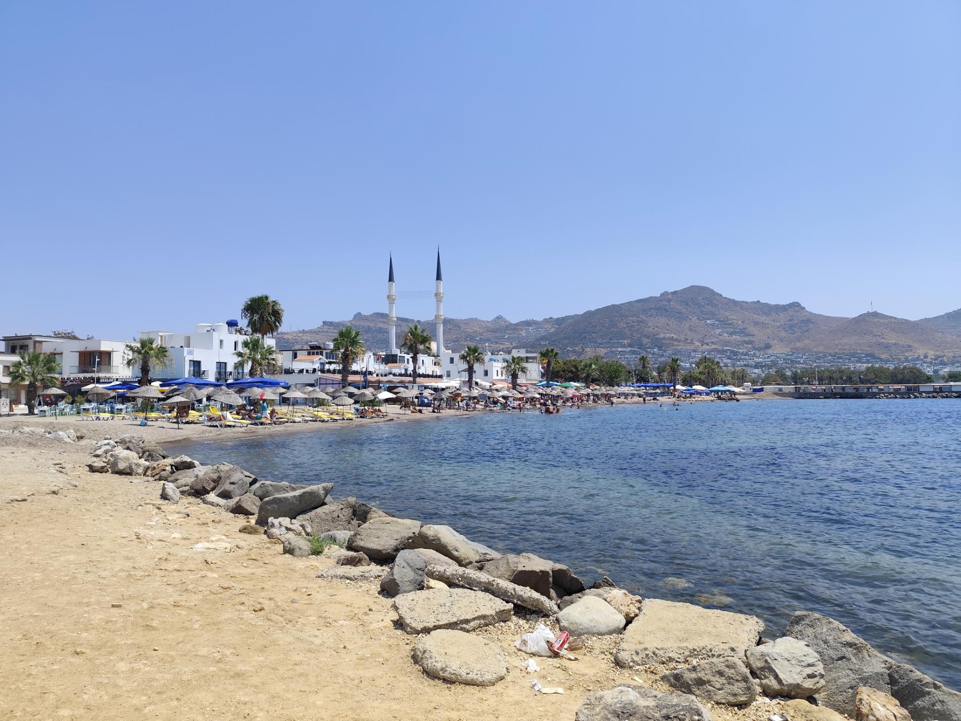 Foto von Ayvan beach - beliebter Ort unter Entspannungskennern