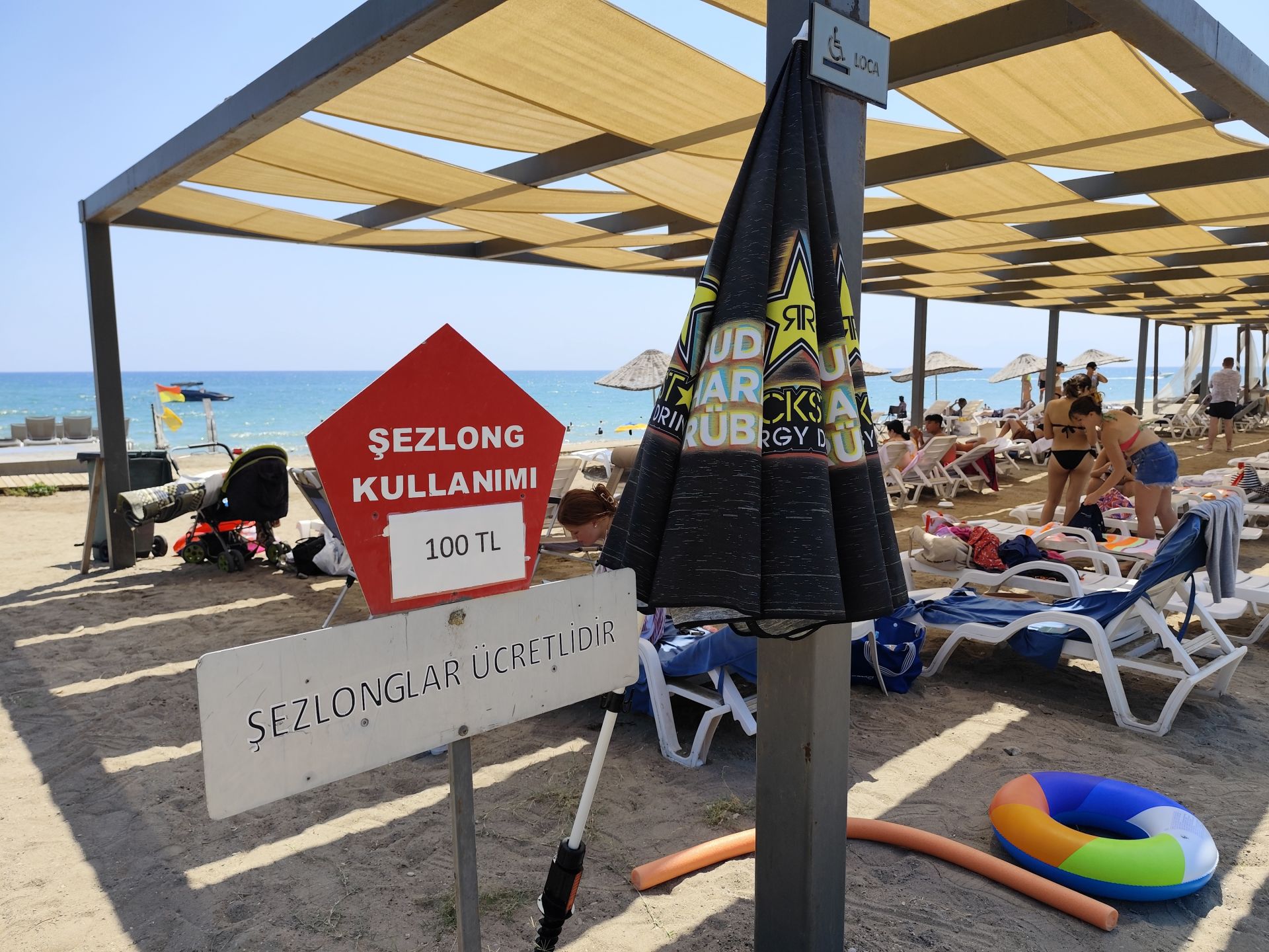 Foto von Belek Public beach mit lange, gerade küste