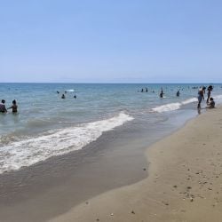 Foto von Belek Public beach und die siedlung