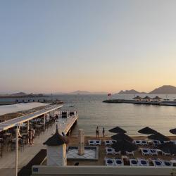 Foto von Arin Beach mit sehr sauber Sauberkeitsgrad